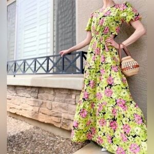 WAYF Green Floral Puff Sleeve Plaza Cut Out Tiered Maxi Dress Size XS Round Neck
